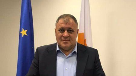 afb0b18f-95c6-453d-990b-fd35dd4dc52b_alekos