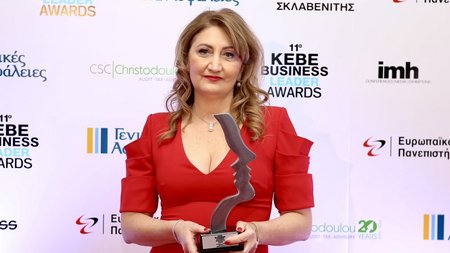 ΕΛΕΝΑ ΓΑΛΑΝΟΥ