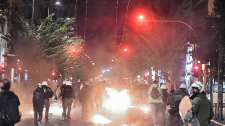 9bb9d45c-16ba-4818-abd8-ad75a0a192f9