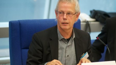 42603_18-e1632992609171