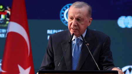 2025-03-16T145848Z_1129128541_RC28SCADAMMZ_RTRMADP_3_TURKEY-USA-ERDOGAN