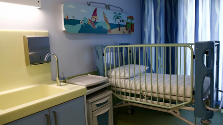nosokomeio-paidon-krevati.jpg