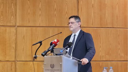 ΔΙΟΙΚΗΤΗΣ ΚΕΝΤΡΙΚΗΣ ΤΡΑΠΕΖΑΣ3