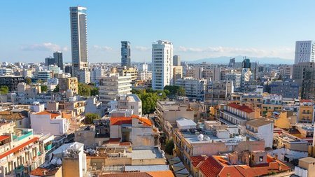 shutterstock_2319577577.width-750