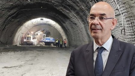 BAPhEADES-DROMOS_PAPhOU.width-750