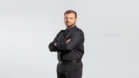 ΟΡΕΣΤΗΣ ΤΖΙΟΒΑΣ 1