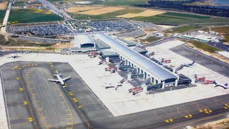 aerodromio-larnakas