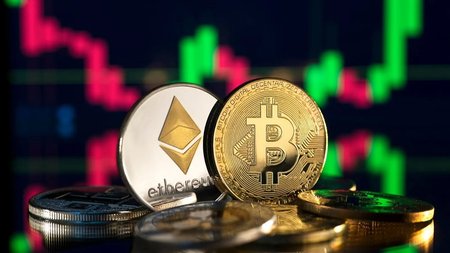 Bitcoin-Ether