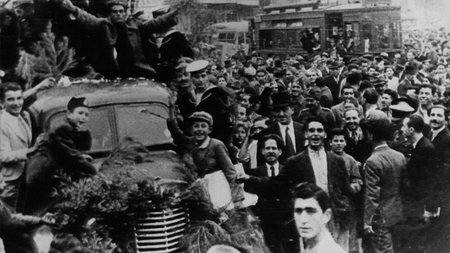 h5516445-e1729850728339-1200x892