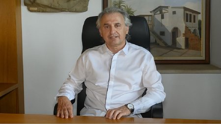 ΚΩΝΣΤΑΝΤΙΝΟΣ ΚΩΝΣΤΑΝΤΗ
