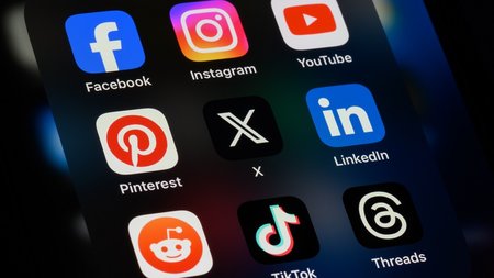 SOCIAL MEDIA