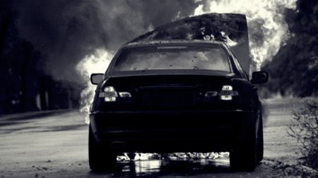 αυτοκίνητο φωτιά