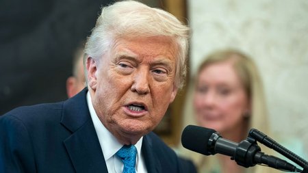 trump100010