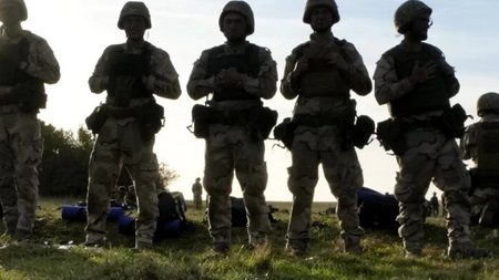 ap23016056846728-ebb0cbaa8c9480af8e547b4d7220a39b54d4e543-s1600-c85