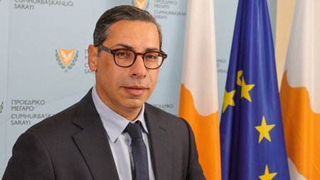 f97e7cfdd1434e4ea52fe269265e8924