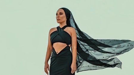 ΓΙΑΝΝΑ ΤΕΡΖΗ 1