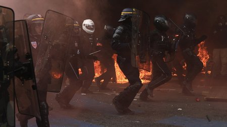 france-riots-m1