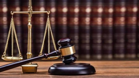 schooloflaw-dikastes-myron-nikolatos-kai-filippos-patsalidis