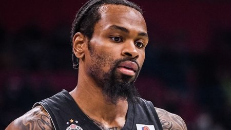 punter_partizan