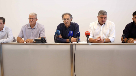 e2ca2ced-5f7b-42d9-a87d-bbc2fc7dacda.jpg