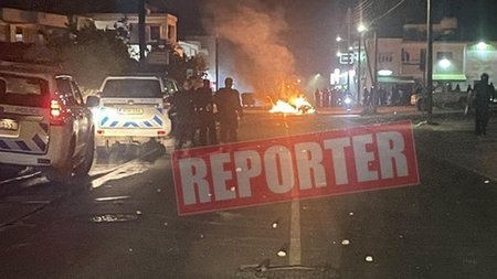 khloraka.width-750.width-750