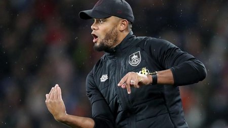 kompany_131858