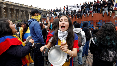 5aea9aa0-ec1a-43ae-a512-1d884c442065.jpg