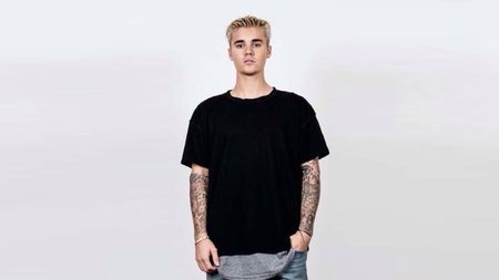 JUSTIN BIEBER 1