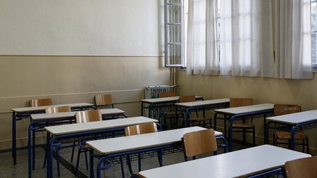 thrania_adeia_taxe.2e16d0ba.fill-1600x900