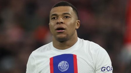mbappe_105725