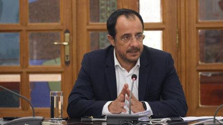 230821125323_NIKOS-CHRISTODOULIDES02-XLORAKA