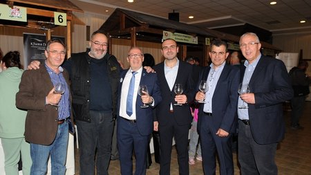 ΠΕΤΡΟΣ ΞΕΝΟΦΩΝΤΟΣ ΟΙΝΟΠΟΙΟΙ