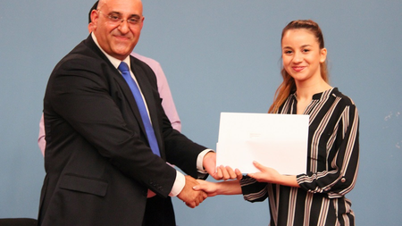 b58ab8ba-d4cc-44d4-9879-f133efeeb74b.jpg