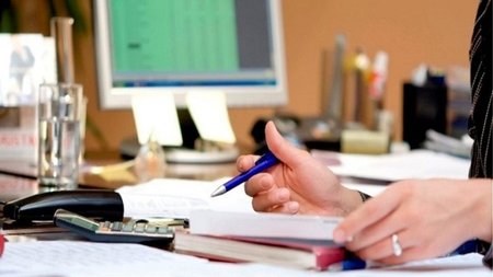 ΔΗΜΟΣΙΑ ΥΠΗΡΕΣΙΑ