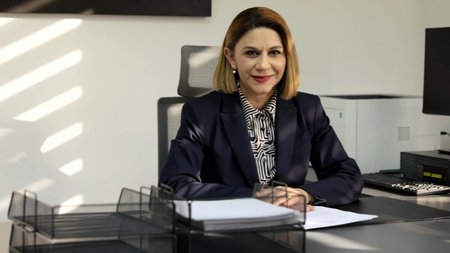 marilena-enaggelou-stiriksi-paidiwn-kai-oikogeneiwn