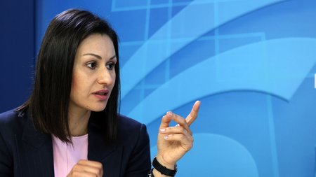 DOC.20230427.4869505.01MAR02