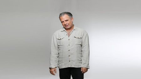 ΠΑΣΧΑΛΗΣ ΤΣΑΡΟΥΧΑΣ 1
