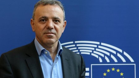 cache_1500x3000_Analog_medium_787445_57778_2692019