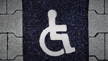 i-anexartiti-diaviosi-syntagma-watch-01