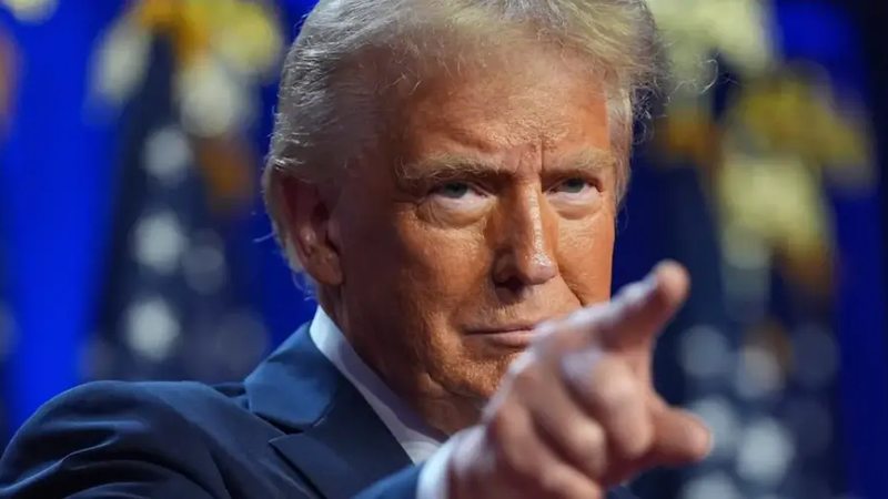 trump-deixnei.jpg