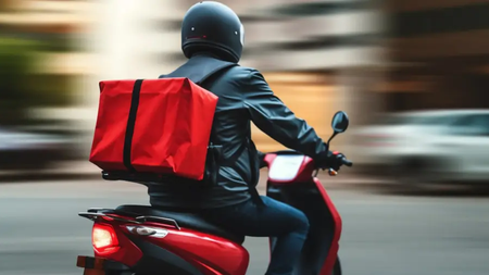 devivery_man_1_2048x1365 (1)