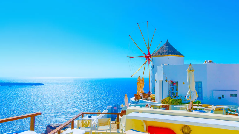 trapezakia-anemomilos-amorgos.jpg