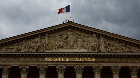 2024-07-01T163541Z_9563014_RC2CM8A89FXO_RTRMADP_5_FRANCE-ELECTION