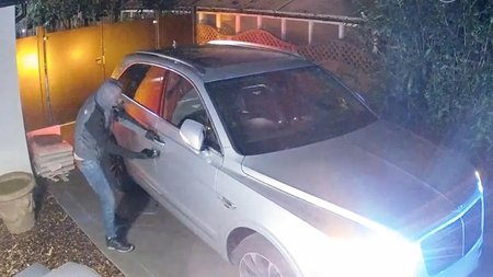 kleftes-bentley-kolpo