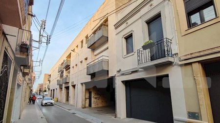 97b452bf-cd5c-4885-8d7b-1aef8ed89a94_thumb