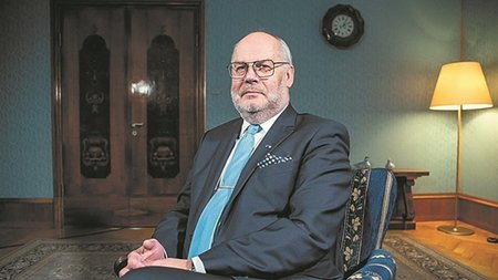 alar-karis-a-smart-person-would