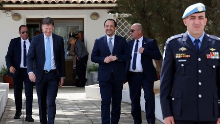 DOC.20250402.8238283.01UN25