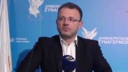 cb82ab57-9ced-40b2-a9d2-2e1636970615