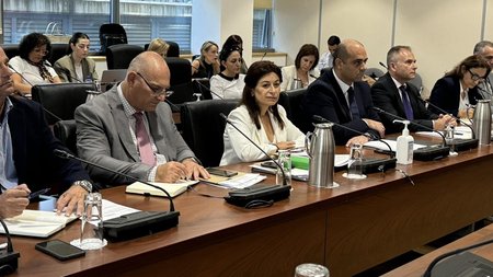 462251243_916048723731292_6457390297680843142_n