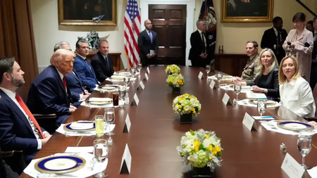 88d8d4dd-AP25107586474691